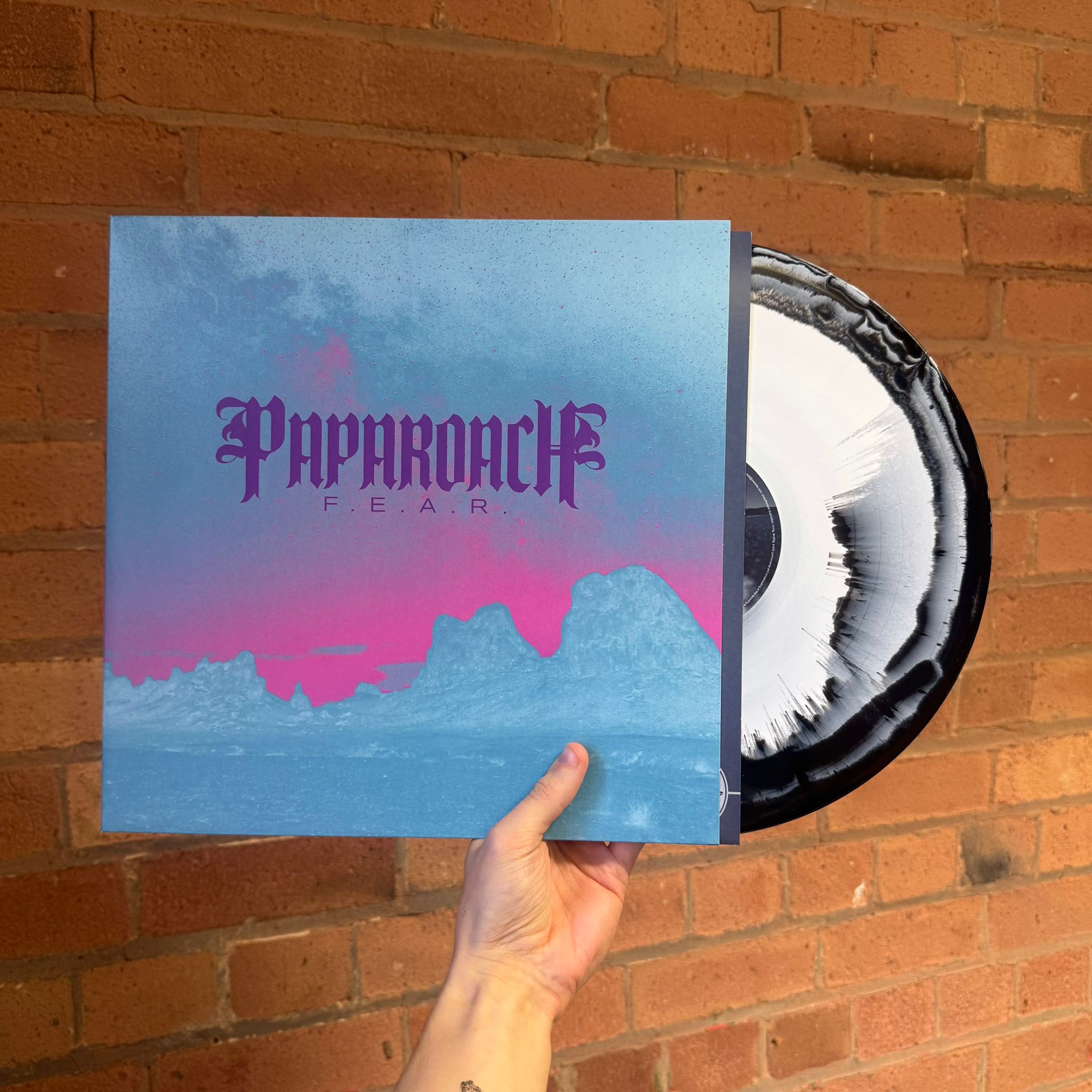 Papa Roach "F.E.A.R." White / Black Merge Vinyl with Alt Sleeve & Download